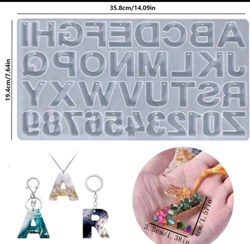 أحرف كبير مثقوب